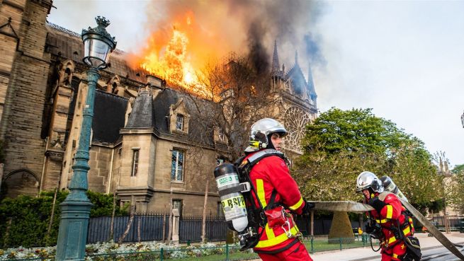 go to Notre-Dame wartet noch auf versprochene Spenden